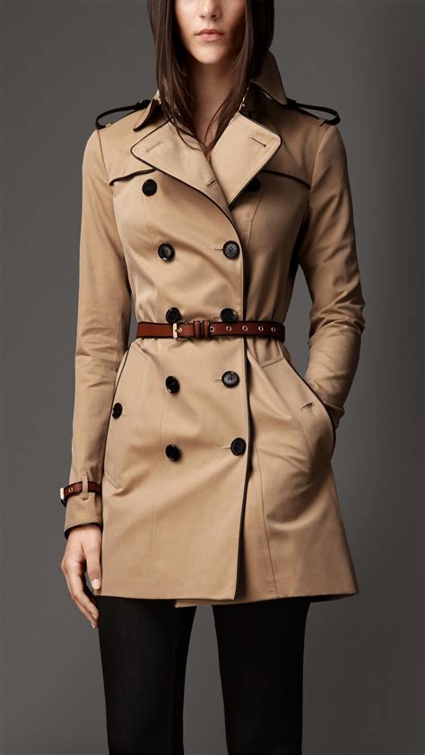 burberry trench coat with leather belt